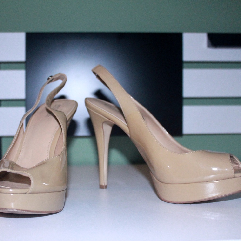Michael Kors Slingback Pumps